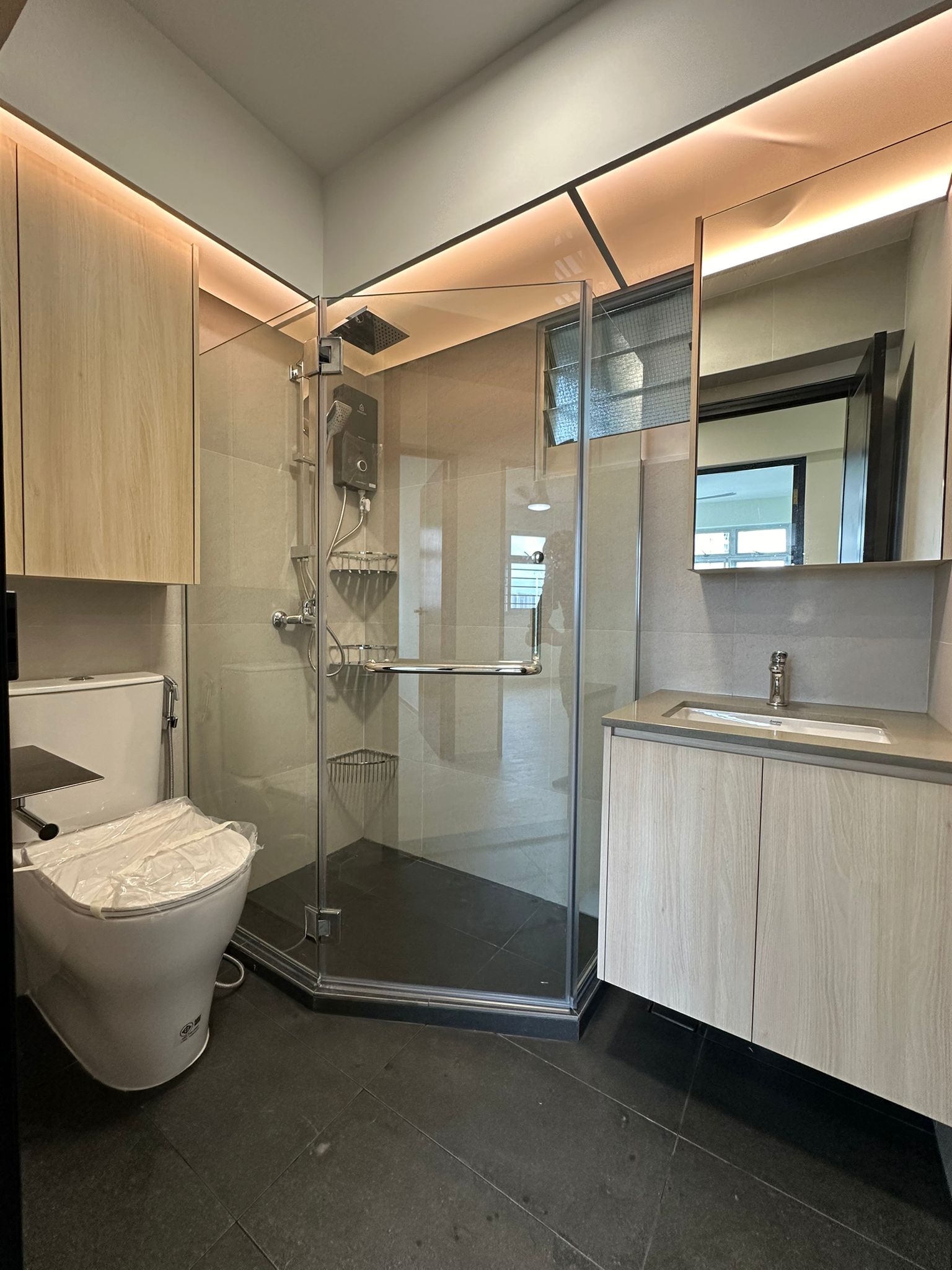 Blk292B Bukit Batok East Ave 6 Bathroom Design 1 Blk292B Bukit Batok East Ave 6 Living Room Design with cabinet.jpeg